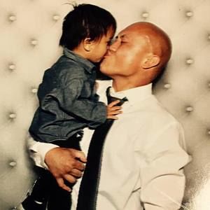 Meet your Posher, Dino